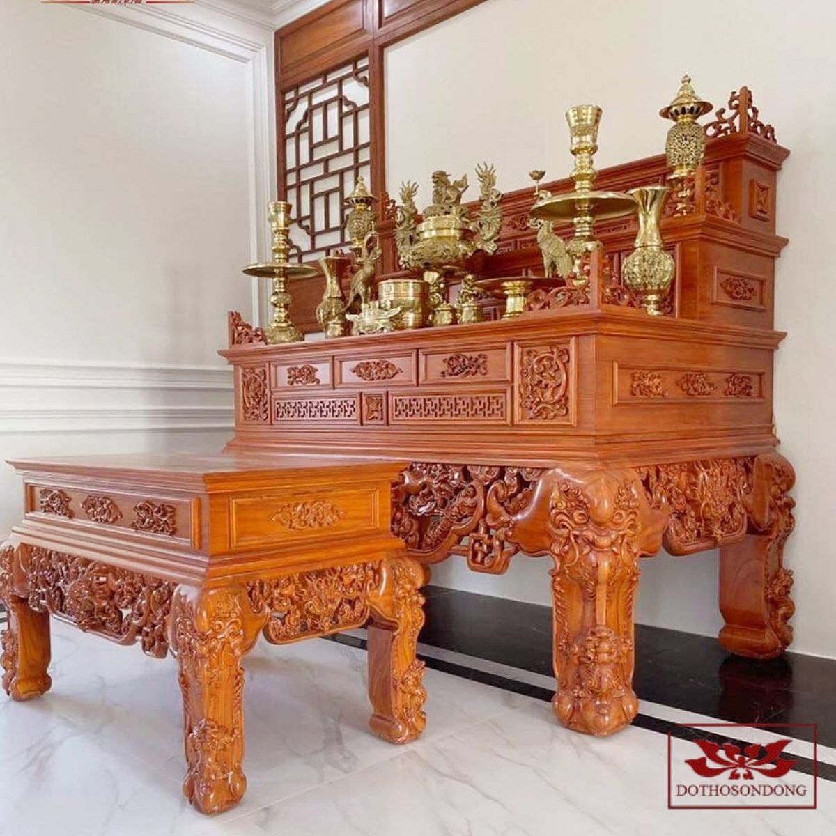 Mẫu sập thờ tam cấp