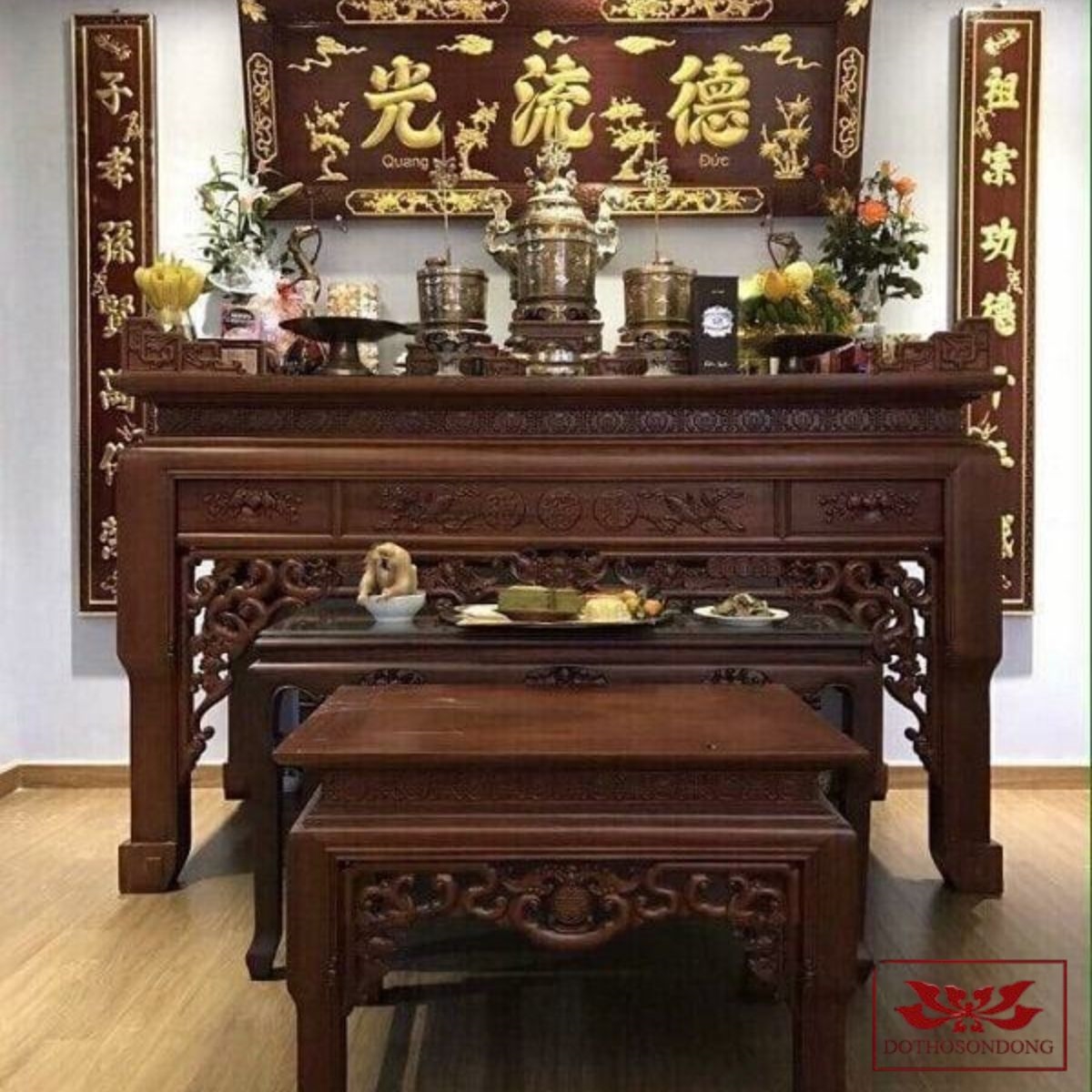 Cần lưu ý gì khi chọn cuốn thư cho không gian thờ cúng 