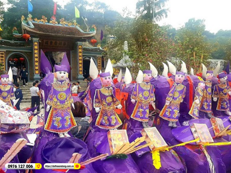 den ong hoang bay 1