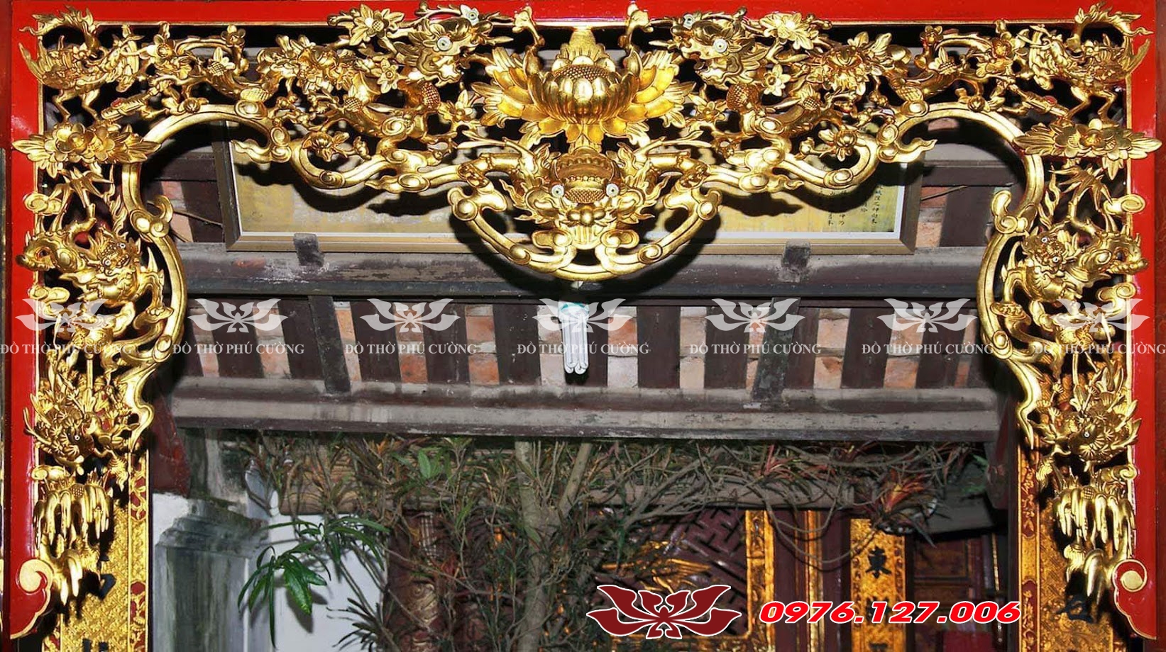 cua vong tu linh hoa son son thep vang