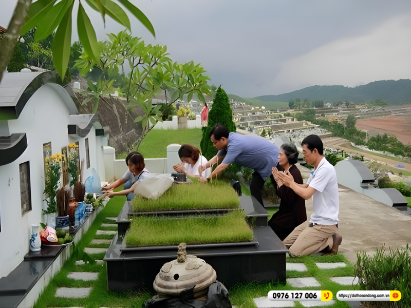 van ta mo khan than linh 1